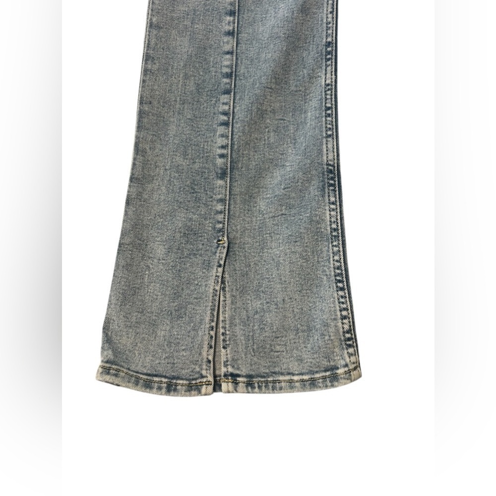 Hudson Barbara High Rose Baby bootcut Jean with slit hem. Women’s size 31 new - Picture 9 of 13